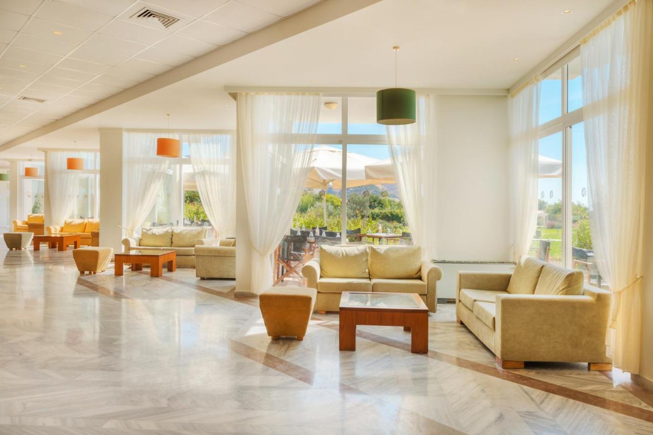 Aeolian Village Beach Resort Скала-Ересу Екстер'єр фото