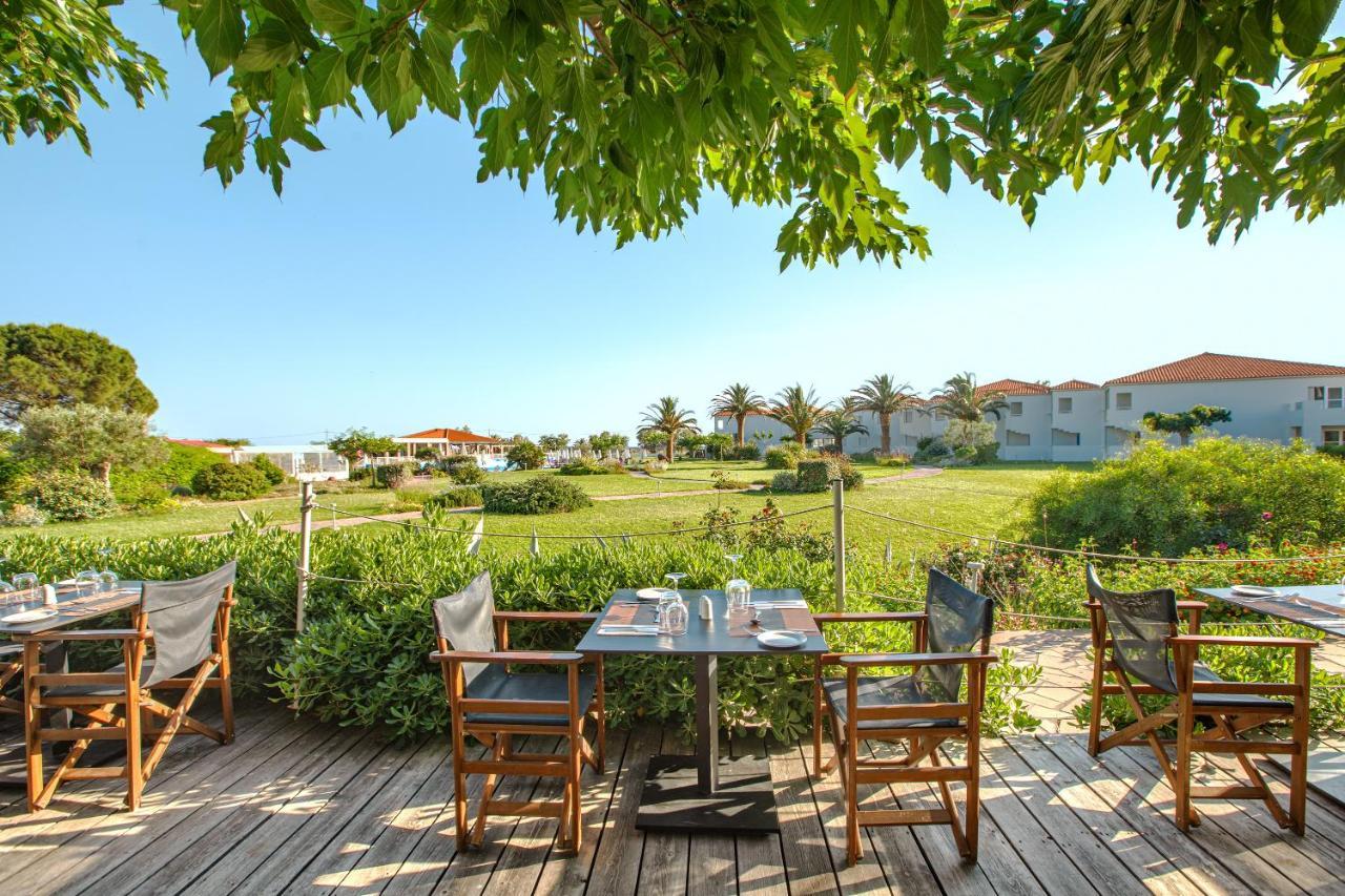 Aeolian Village Beach Resort Скала-Ересу Екстер'єр фото