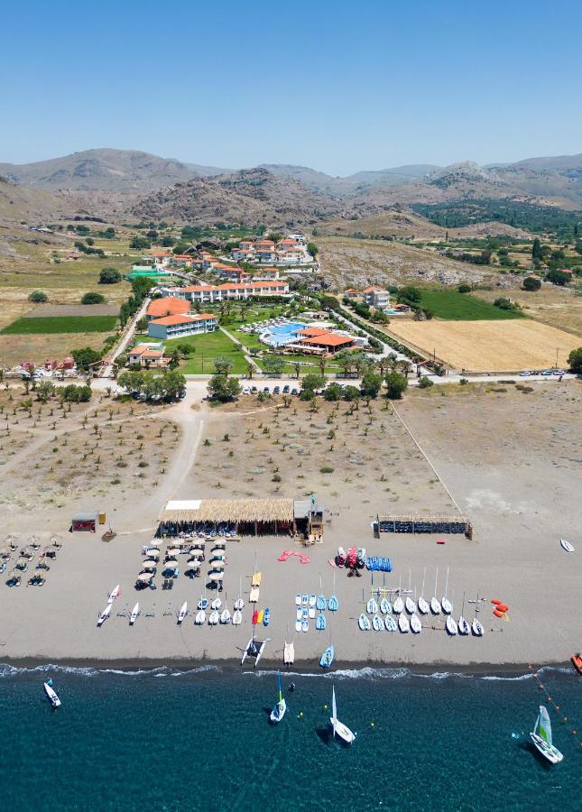 Aeolian Village Beach Resort Скала-Ересу Екстер'єр фото